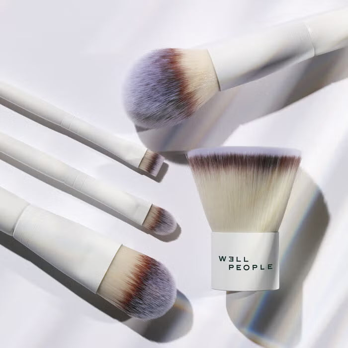 well people makeup brushes